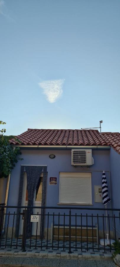 Studio Apartman Loreta Cres Exterior foto