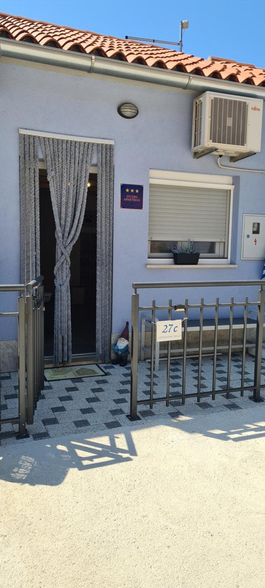 Studio Apartman Loreta Cres Exterior foto